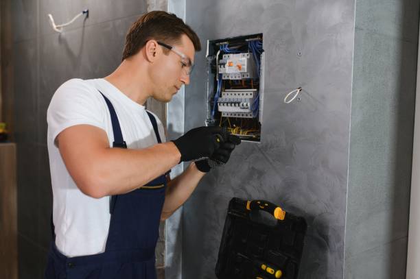 Best Affordable Emergency Electrician  in Gloucester City, NJ